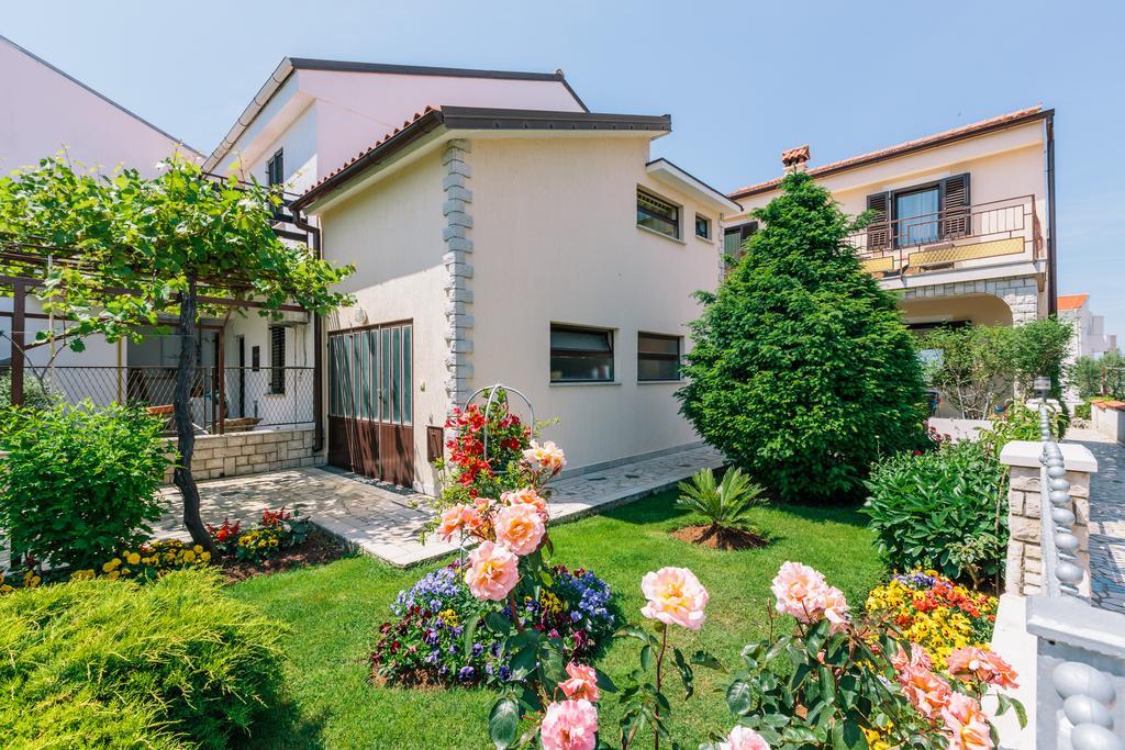 Andela Apartment Pula Oda fotoğraf